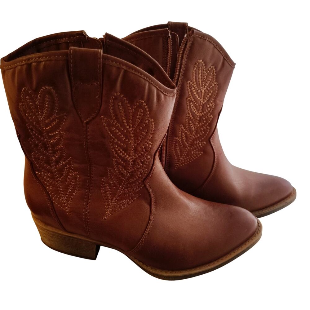 Coconuts by Matisse Western Brown Ankle Boots Embroidered 7.5
